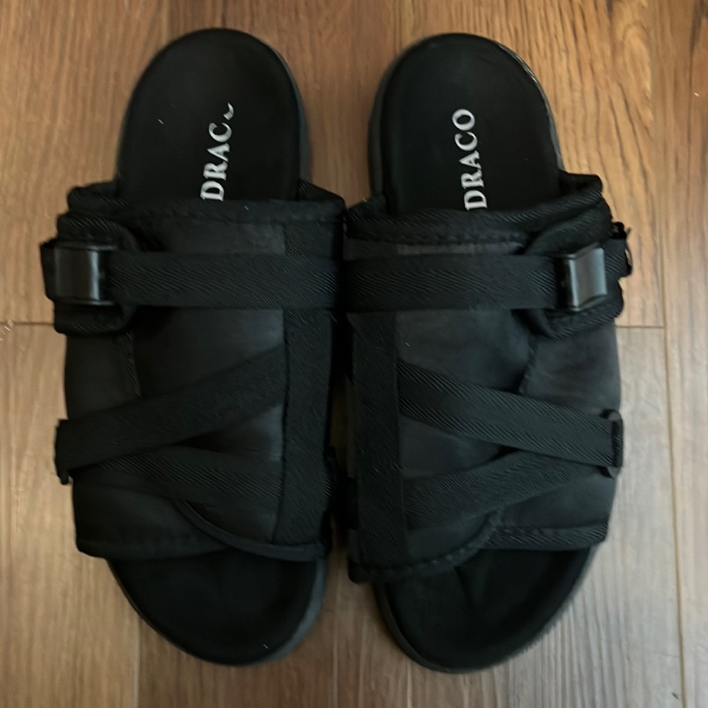 Never worn